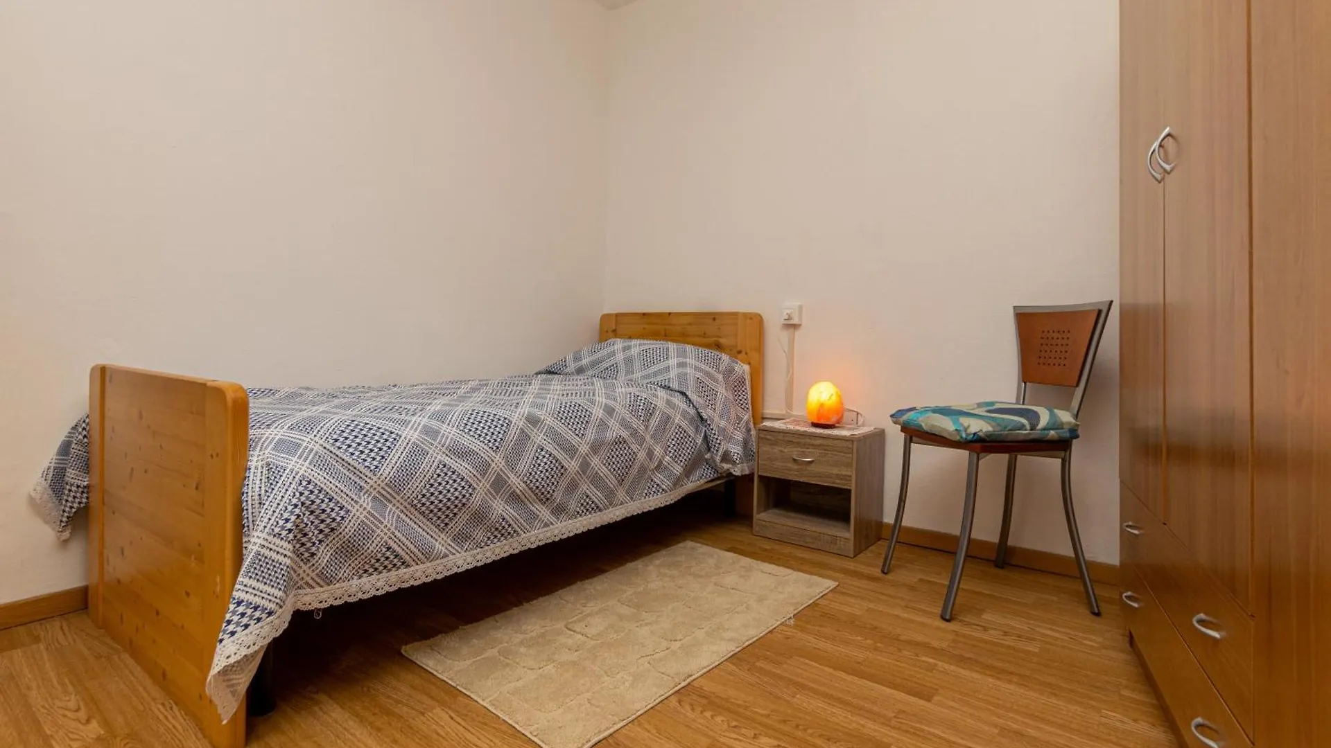 הוילה ולדוביאדנה Casa Di Nonna בית נופש